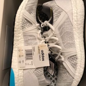 Adidas UltraBOOST PARLEY